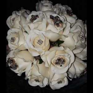 Artificial flowers
